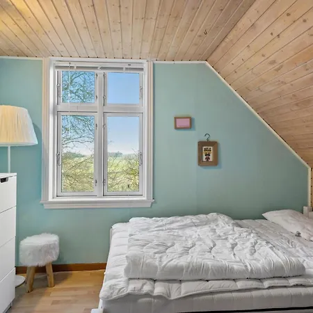 Prázdninový dům Four-bedroom In Nordenbro Vesteregn