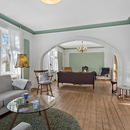 Prázdninový dům Four-bedroom In Nordenbro Vesteregn