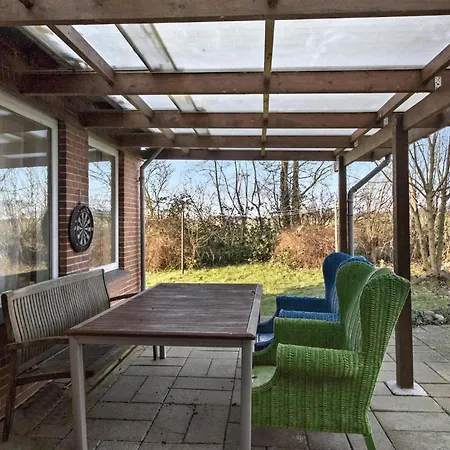 Holiday home Four-bedroom In